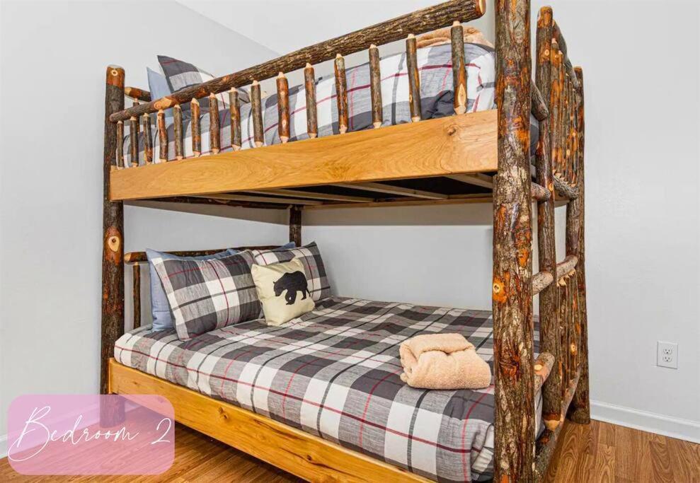 Willow Trace: Family Retreat, Hot Tub, Gaming! Пиджен Фордж Екстериор снимка